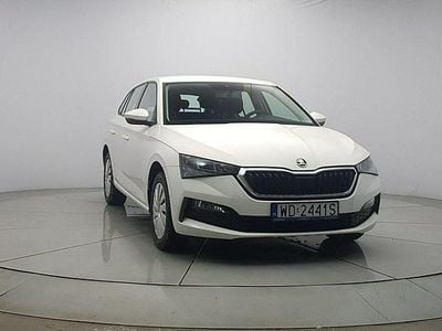 Używany Skoda Scala Active 110 KM (80 kW) 2021 Biały Hatchback