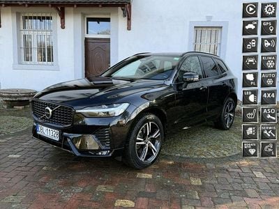 Używany Volvo XC60 R-Design 197 KM (144 kW) 2021 Czarny SUV
