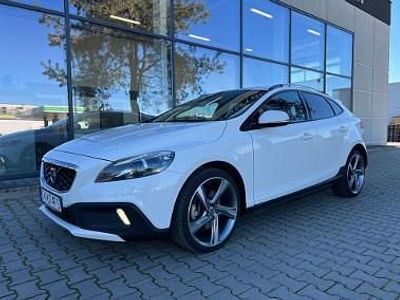 używany Volvo V40 II Cross Country D4 Momentum