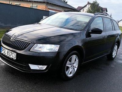 Czarny Używany 2015 Skoda Octavia Kombi | 24 900 zł (Drogi)