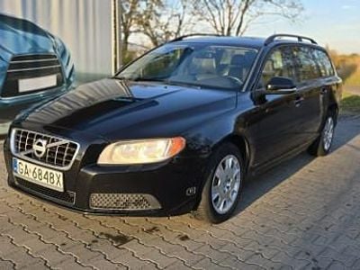 Czarny Używany 2012 Volvo V70 Kombi | 13 900 zł