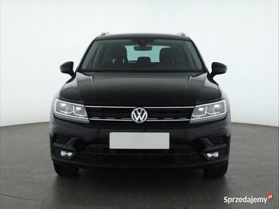 Czarny Używany 2020 VW Tiguan SUV | 87 999 zł (Uczciwa cena)
