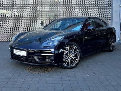 Porsche Panamera 4