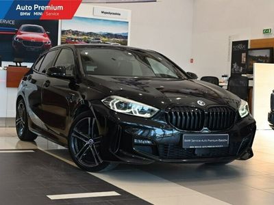 Czarny (metalik) Używany 2022 BMW 128 Sedan/Limuzyna | 97 900 zł