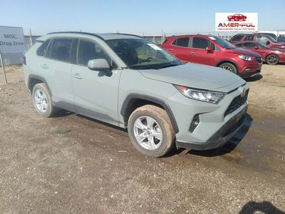 używany Toyota RAV4 2020, 2.5L, 4x4, po gradobiciu