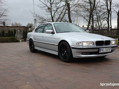 używany BMW 740 Seria 7 i