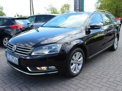 Używany VW Passat Highline 140 KM (102 kW) 2011 Czarny Sedan/Limuzyna