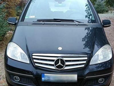 Czarny Używany 2009 Mercedes A180 Hatchback | 8900 zł (Dobra cena)