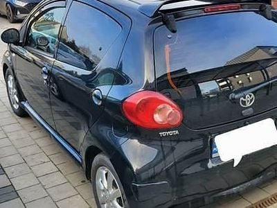 Czarny Używany 2006 Toyota Aygo Hatchback | 7800 zł (Uczciwa cena)