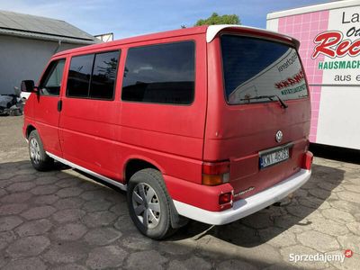 używany VW Caravelle Caravelle2,5 TDI -102KM 7-8 osobowy