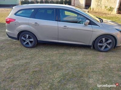 Używany 2015 Ford Focus Sedan/Limuzyna | 27 500 zł (Uczciwa cena)