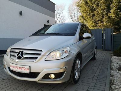 Mercedes B180