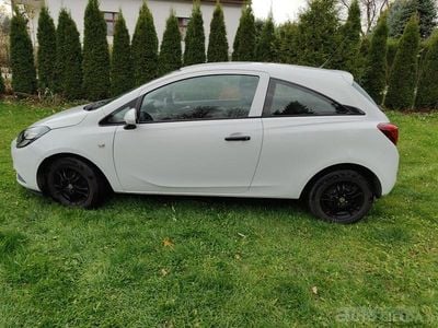 Biały Używany 2015 Opel Corsa Hatchback | 19 900 zł (Uczciwa cena)