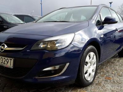 Granatowy Używany 2013 Opel Astra | 35 900 zł