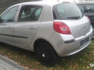 Używany Renault Clio II 2008 Srebrny Hatchback
