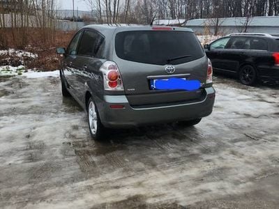 Używany Toyota Corolla Verso 2007 Szary Minivan