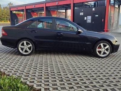 Używany 2005 Mercedes 180 Sedan/Limuzyna | 6900 zł