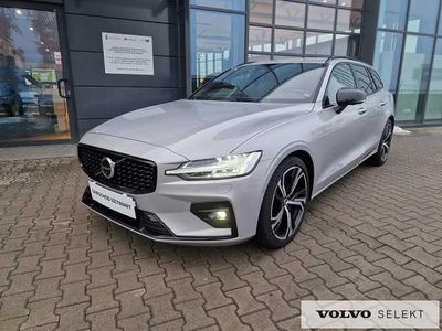 Srebrny Używany 2025 Volvo V60 Kombi | 199 900 zł