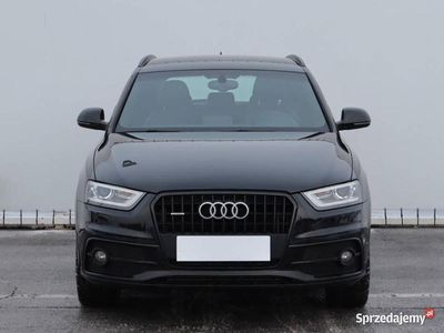Używany Audi Q3 2014 Czarny SUV