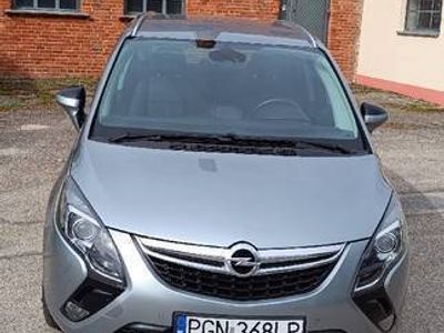 używany Opel Zafira Tourer C 2.0 7 osób