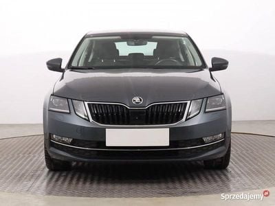 Szary Używany 2018 Skoda Octavia Hatchback | 57 499 zł (Dobra cena)