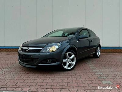 Opel Astra GTC