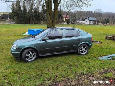 Zielony Używany 2000 Opel Astra Hatchback | 4000 zł (Uczciwa cena)