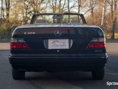 Mercedes E320