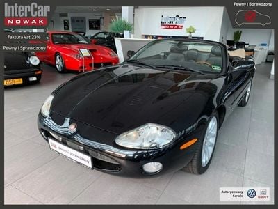Czarny Używany 2002 Jaguar XK Kabriolet | 80 487 zł