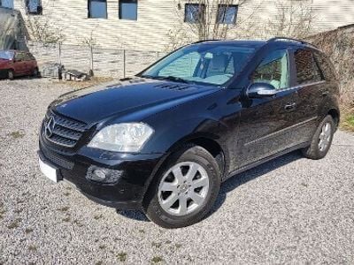 Mercedes ML320