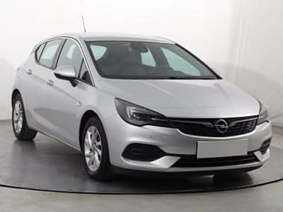 Używany Opel Astra 131 KM (96 kW) 2019 Srebrny Hatchback