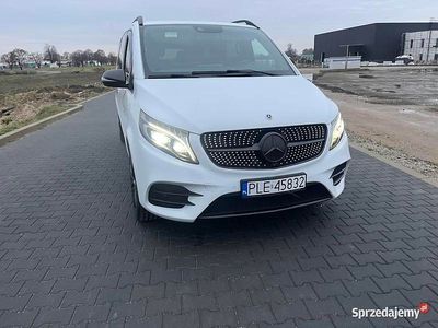 Używany Mercedes V300 AMG 2021 Minivan