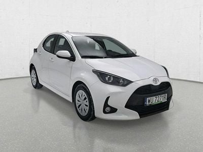 Używany Toyota Yaris 72 KM (52 kW) 2023 Biały Hatchback