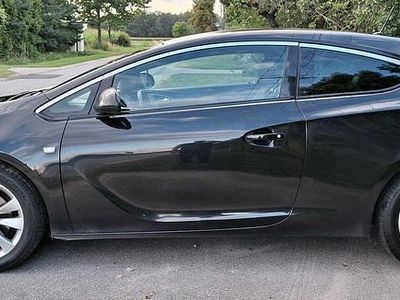 Używany Opel Astra GTC Innovation 2011 Czarny Hatchback