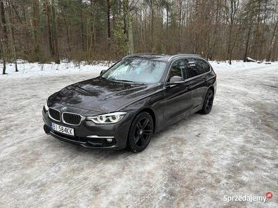 Używany BMW 318 Luxury Line 2017 Brązowy Kombi