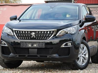 używany Peugeot 3008 1.2dm 131KM 2019r. 176 000km