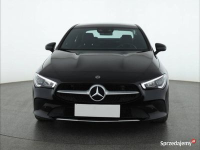 używany Mercedes CLA180 