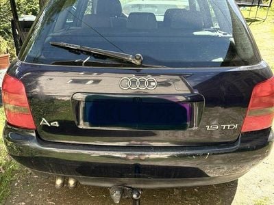 Używany Audi A4 1998 Niebieski Kombi