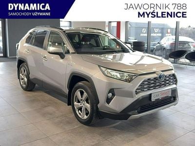 Używany Toyota RAV4 Comfort 2021 Srebrny SUV