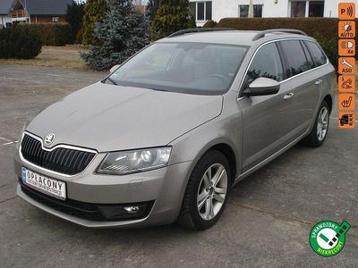 Używany Skoda Octavia Elegance 140 KM (102 kW) 2014 Inny kolor Hatchback