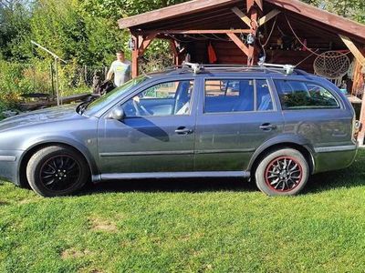 używany Skoda Octavia KOMBI COMBI