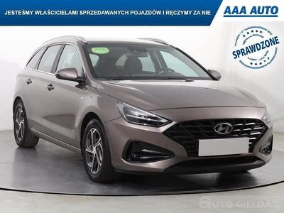 Używany Hyundai i30 2021 Beżowy