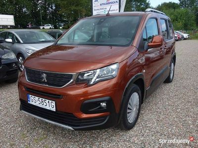 Używany Peugeot Rifter 131 KM (96 kW) 2019 Złoty Minivan