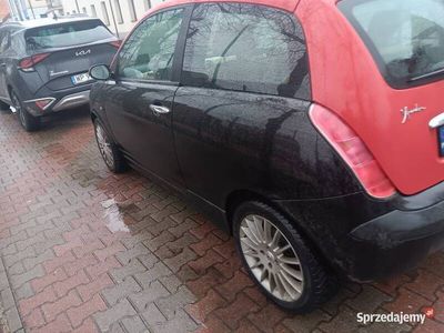 używany Lancia Ypsilon 