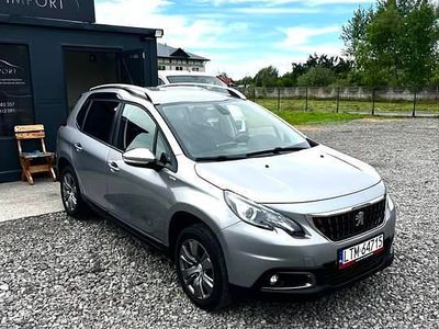 Srebrny Używany 2018 Peugeot 2008 SUV | 31 900 zł