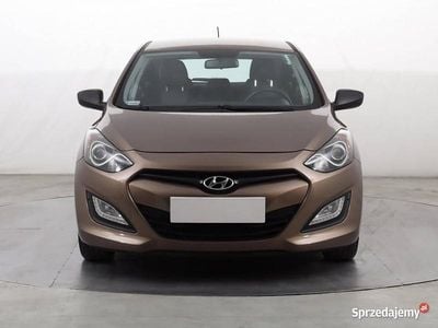 Brązowy Używany 2012 Hyundai i30 Hatchback | 21 999 zł (Uczciwa cena)