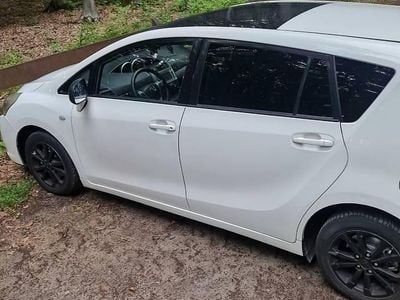 Używany Toyota Verso 2012 Minivan