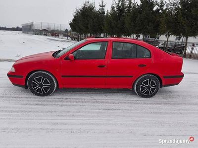 Używany Skoda Octavia 1998 Czerwony Sedan/Limuzyna