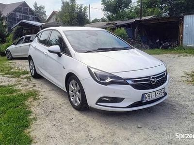 używany Opel Astra 1.6 CDTI najbogatsza wersja jedyna taka w pl niski przebieg