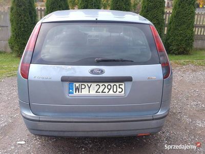 Niebieski Używany 2004 Ford Focus Kombi | 5000 zł